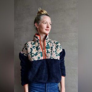 Trovata Birds Of Paradis Anthropologie FleecePullover Jasper Twilight Sz Small